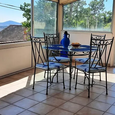 Holiday home Maison Au Calme Avec Vue Mer A 180° Toulon